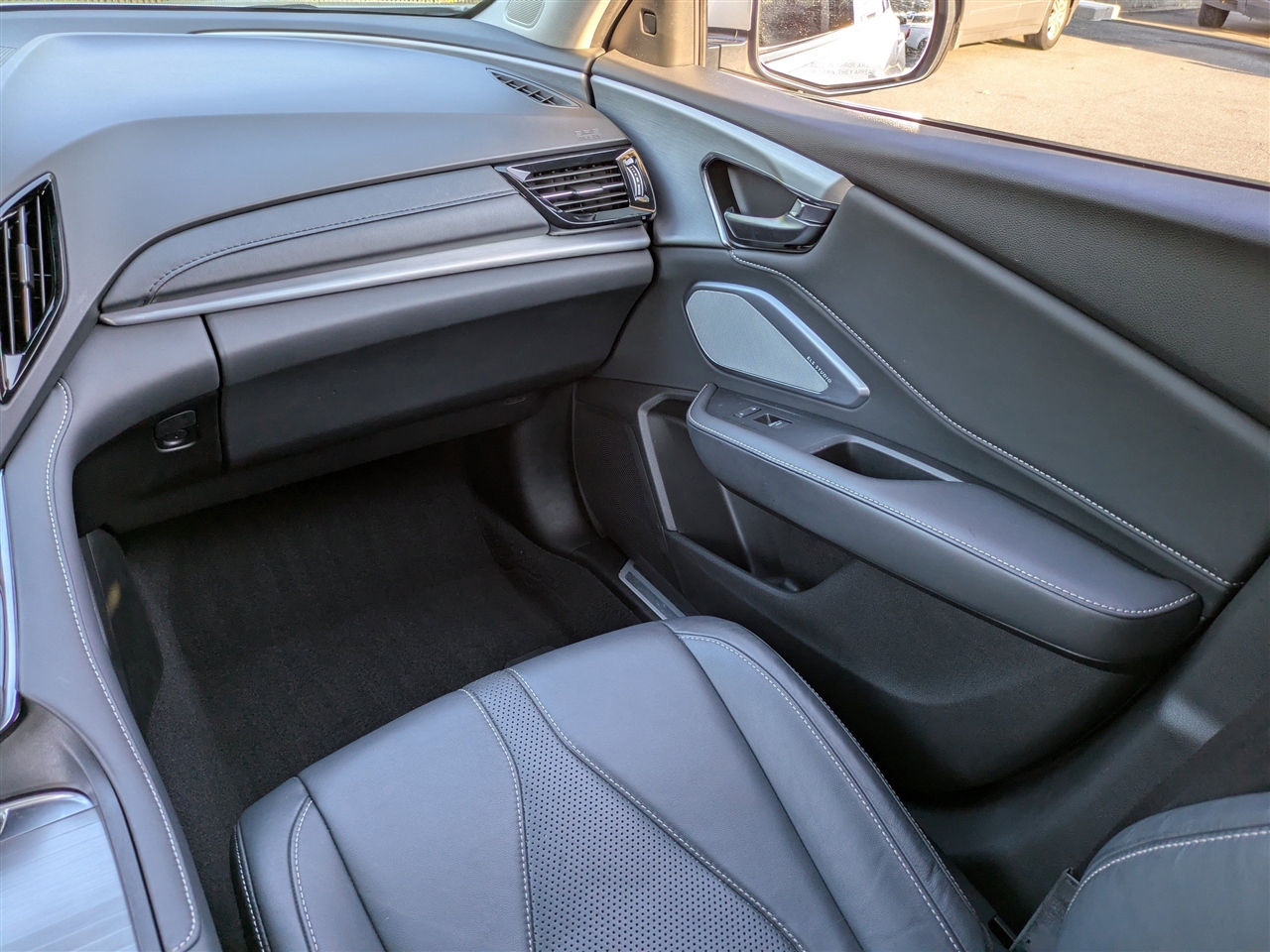 2022 Acura RDX Technology photo 17