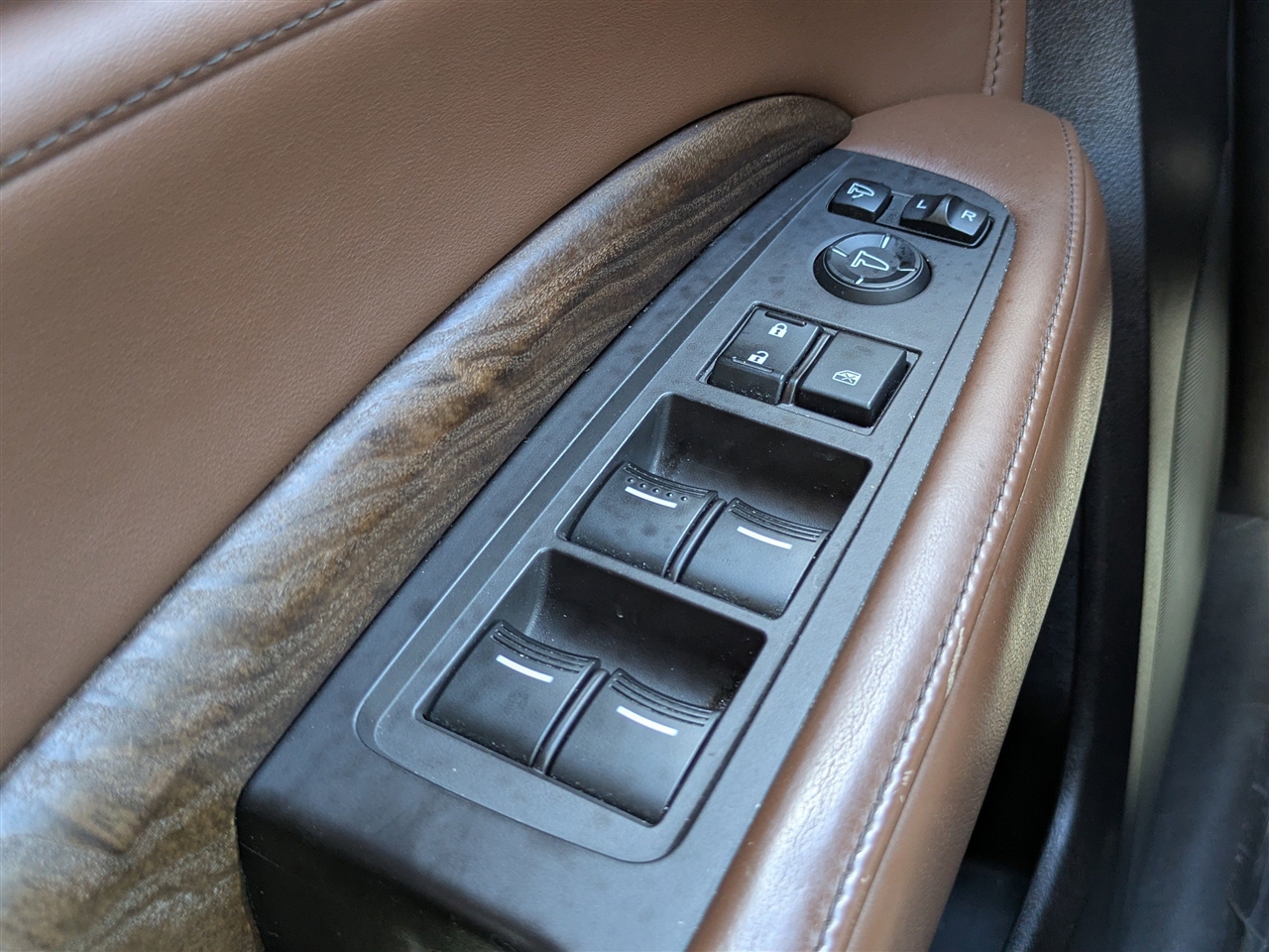 2019 Acura MDX SH-AWD Advance photo 26