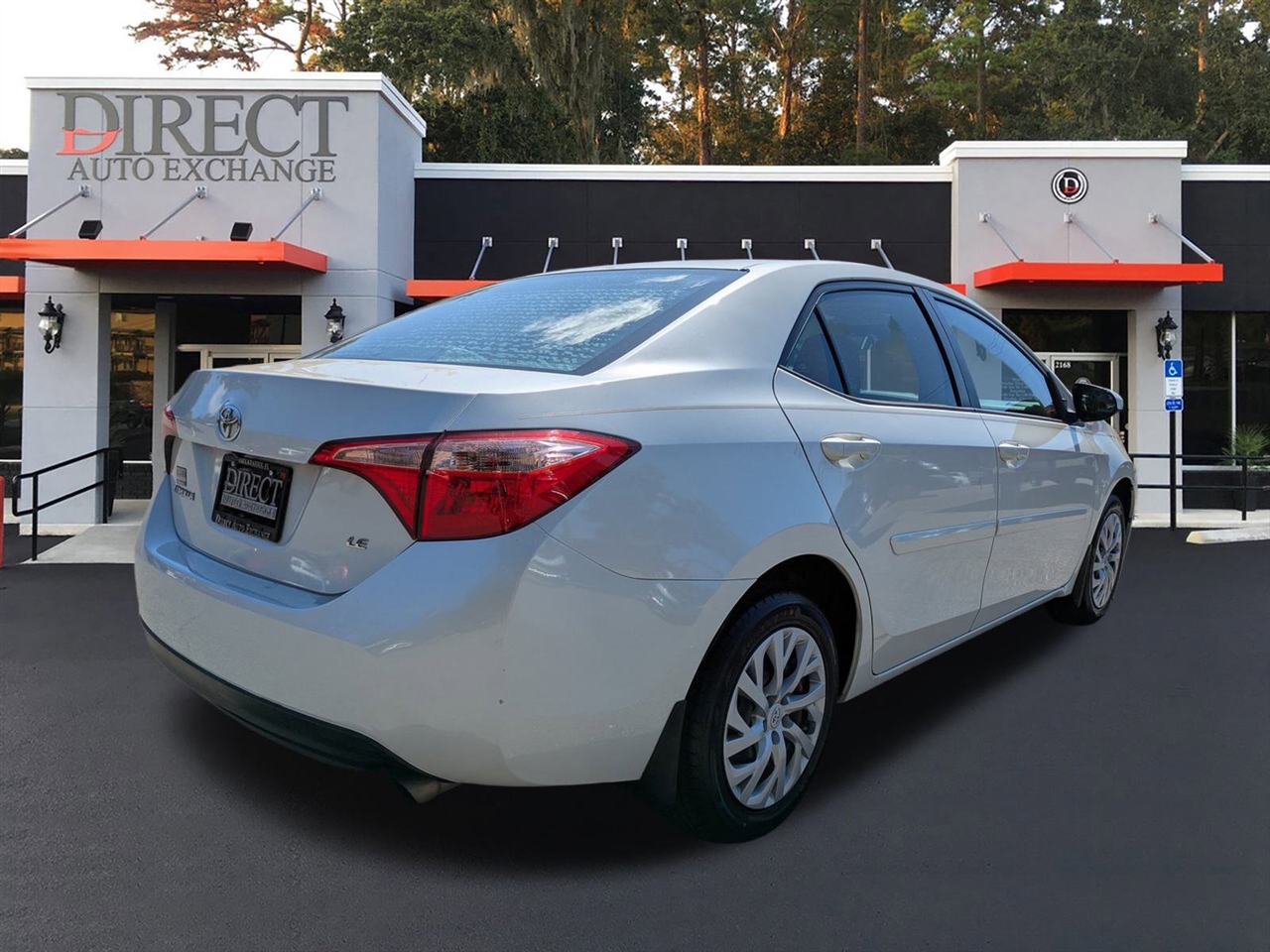 2018 Toyota Corolla XLE XSE photo 4