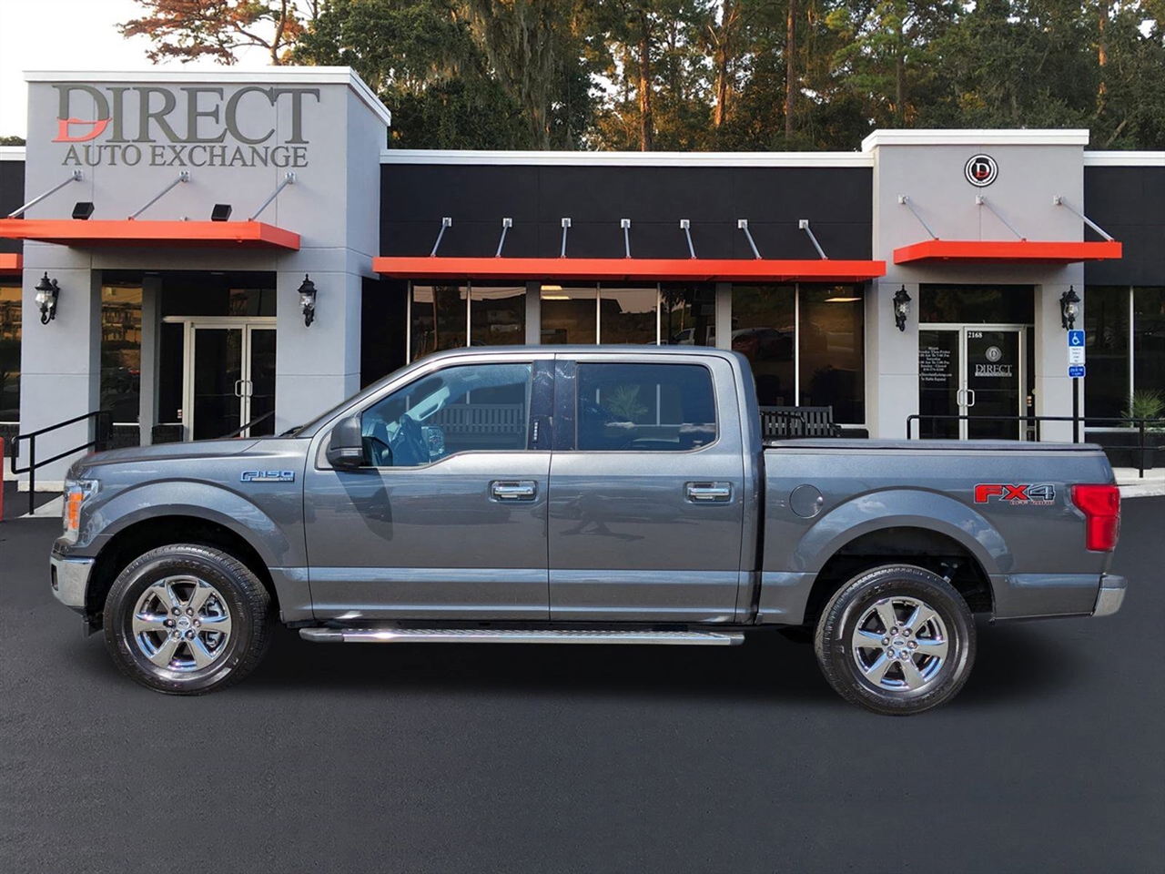 2020 Ford F-150 XLT photo 7
