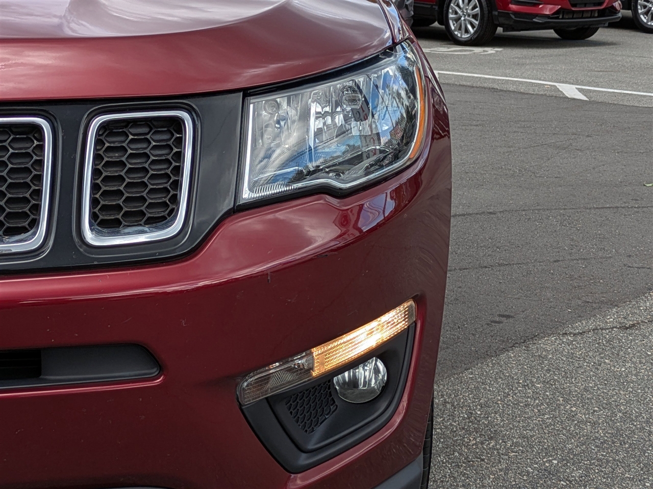 2020 Jeep Compass North Edition Latitude photo 9