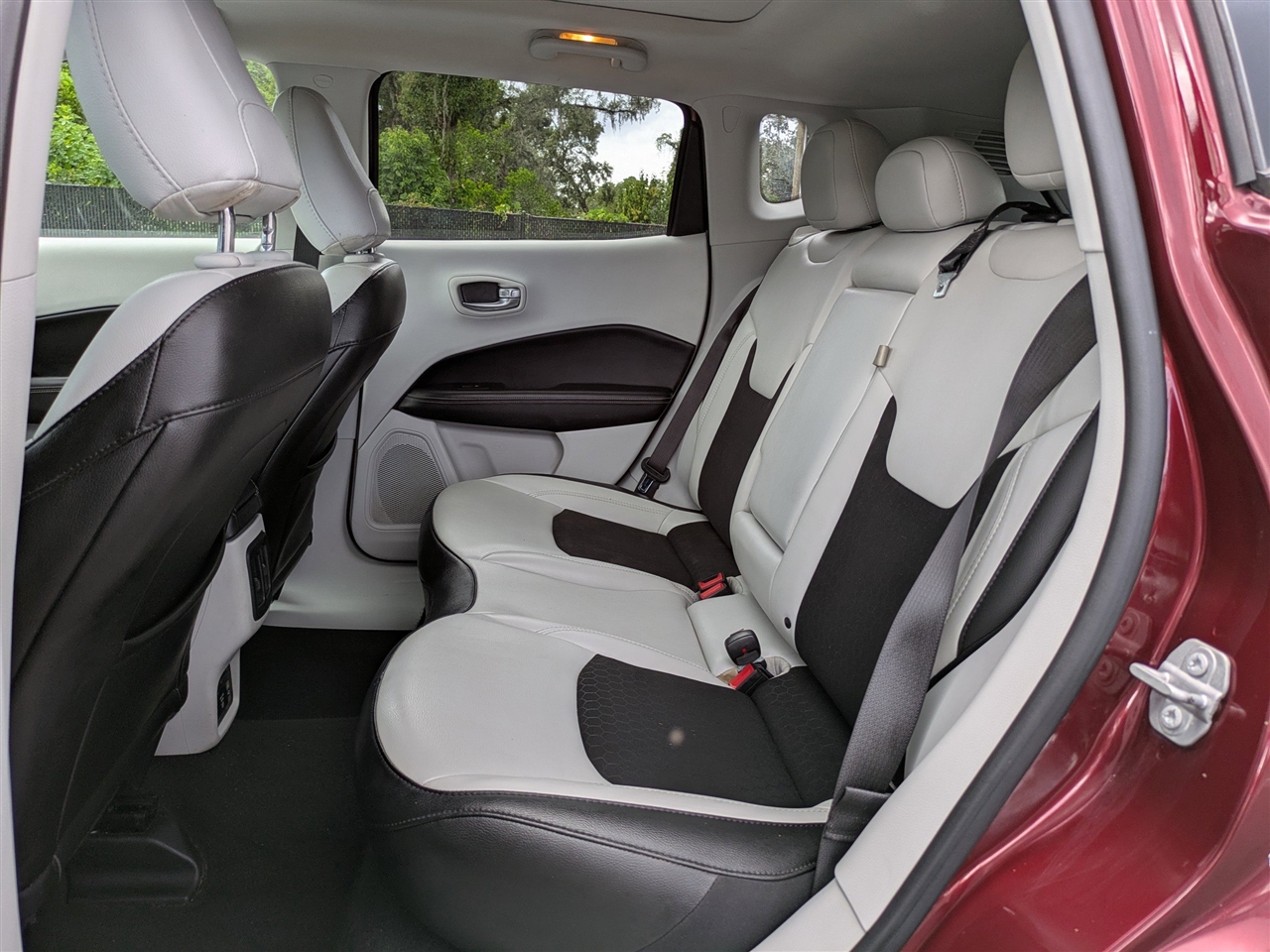 2020 Jeep Compass North Edition Latitude photo 13