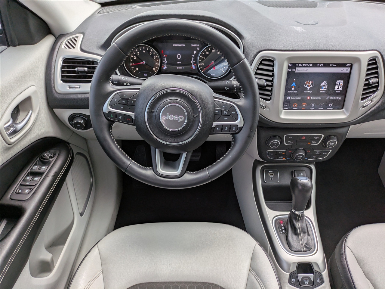 2020 Jeep Compass North Edition Latitude photo 15