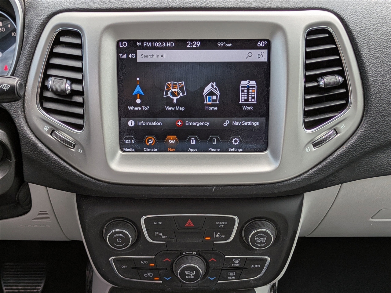 2020 Jeep Compass North Edition Latitude photo 17