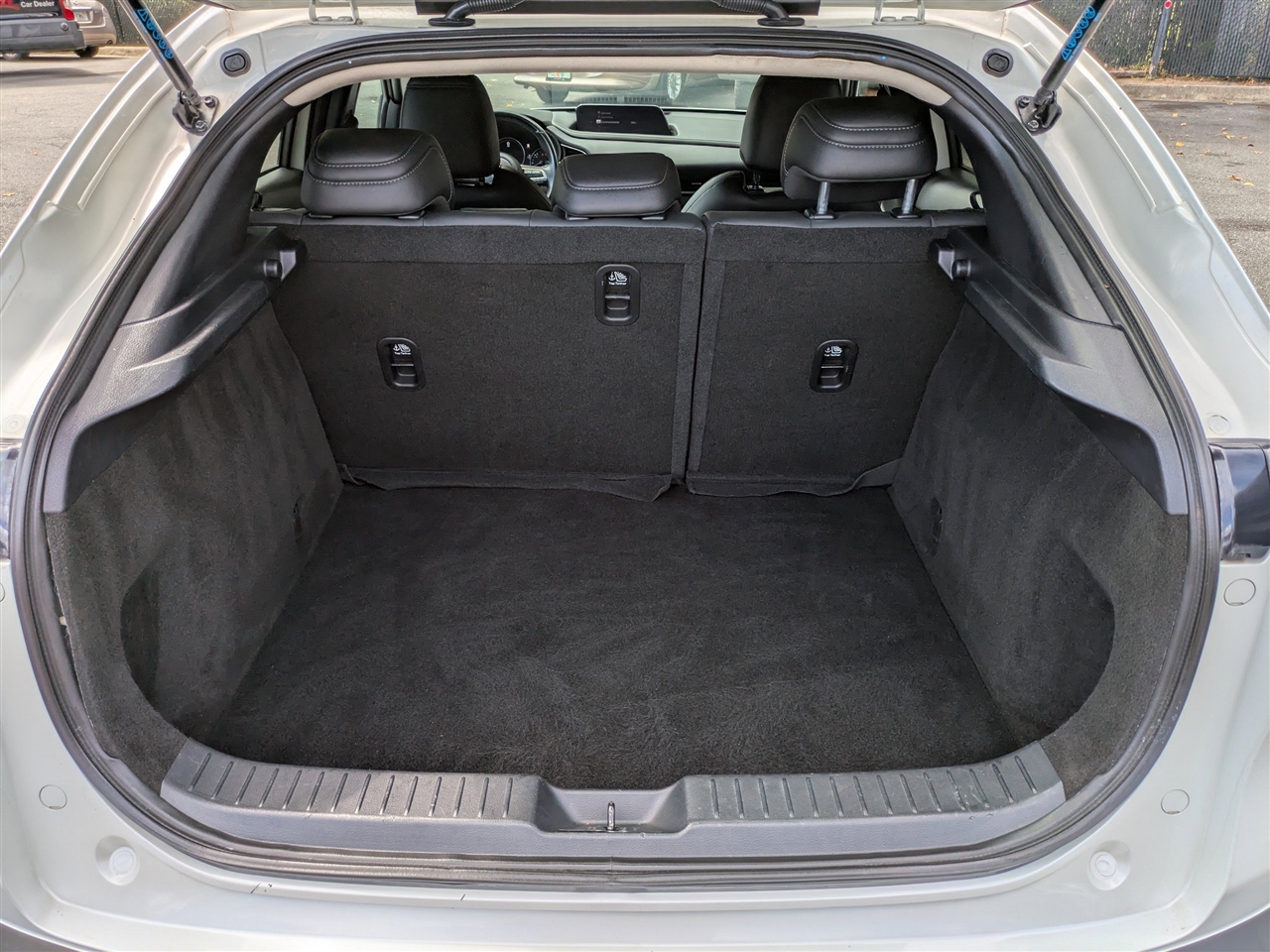 2023 Mazda CX-30 2.5 Select photo 12