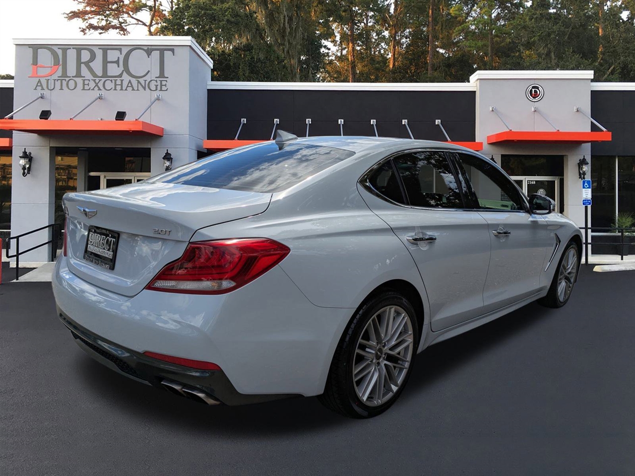 2020 Genesis G70 2.0T photo 4