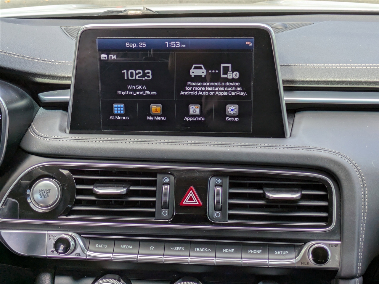 2020 Genesis G70 2.0T photo 15
