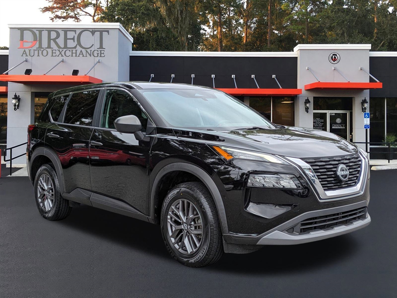 2023 Nissan Rogue S AWD photo 2