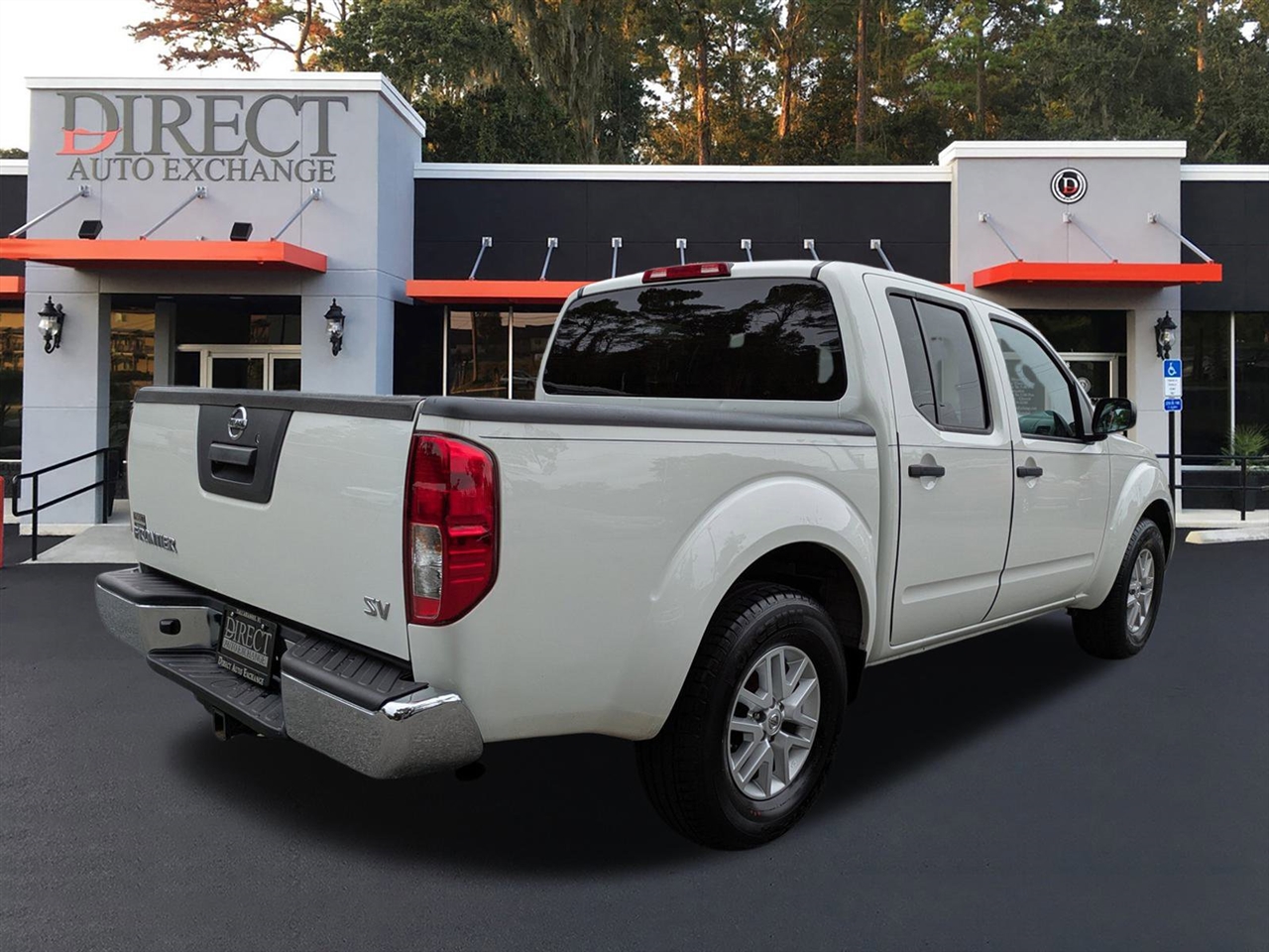 Nissan Frontier S Crew Cab 6MT 2WD 2019