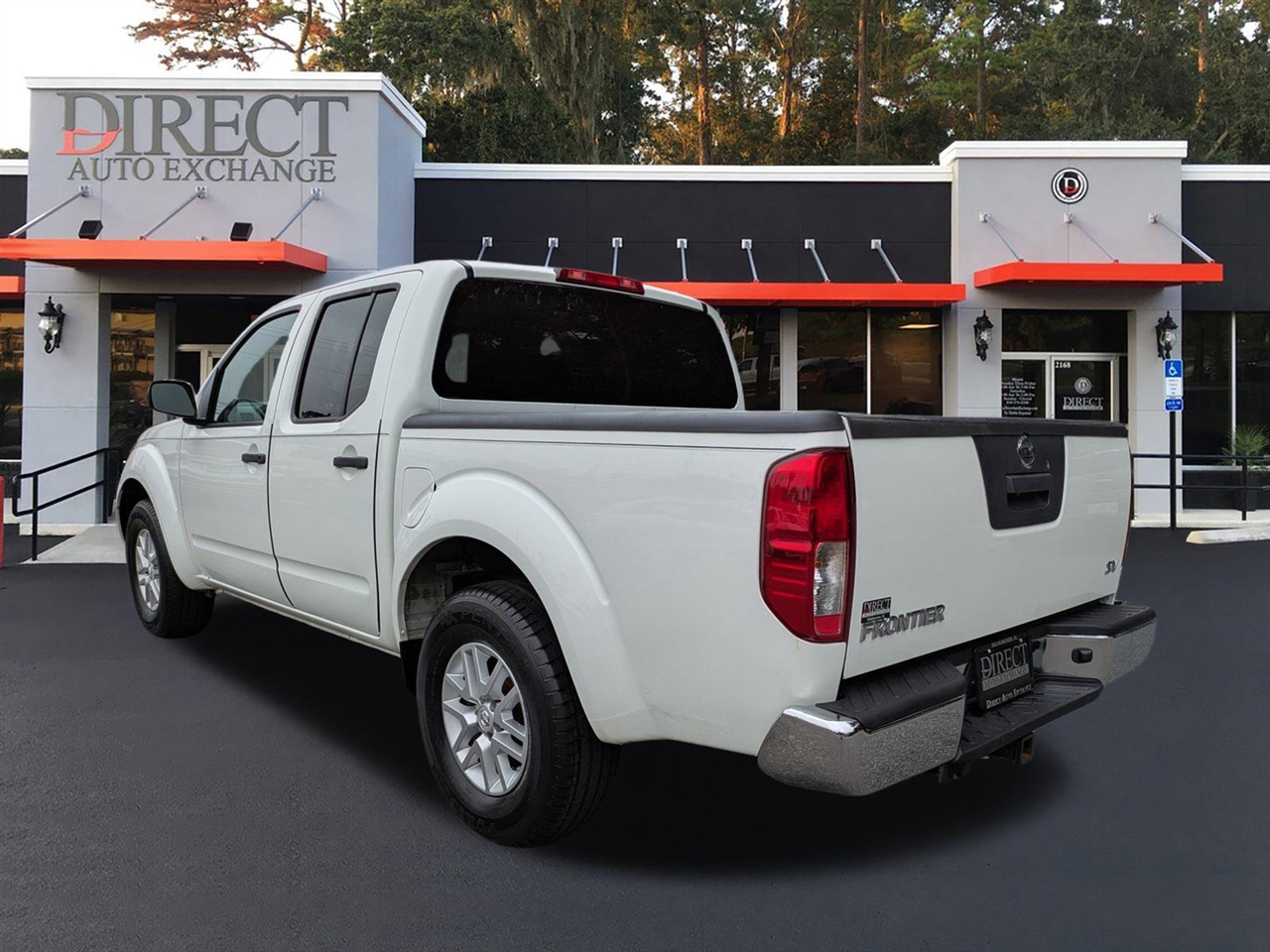 Nissan Frontier S Crew Cab 6MT 2WD 2019