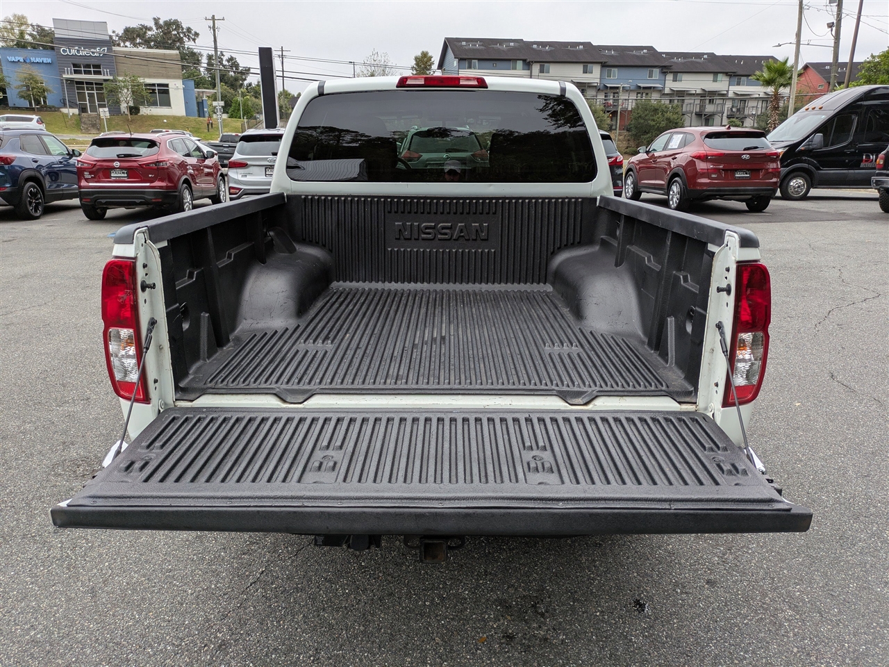 Nissan Frontier S Crew Cab 6MT 2WD 2019