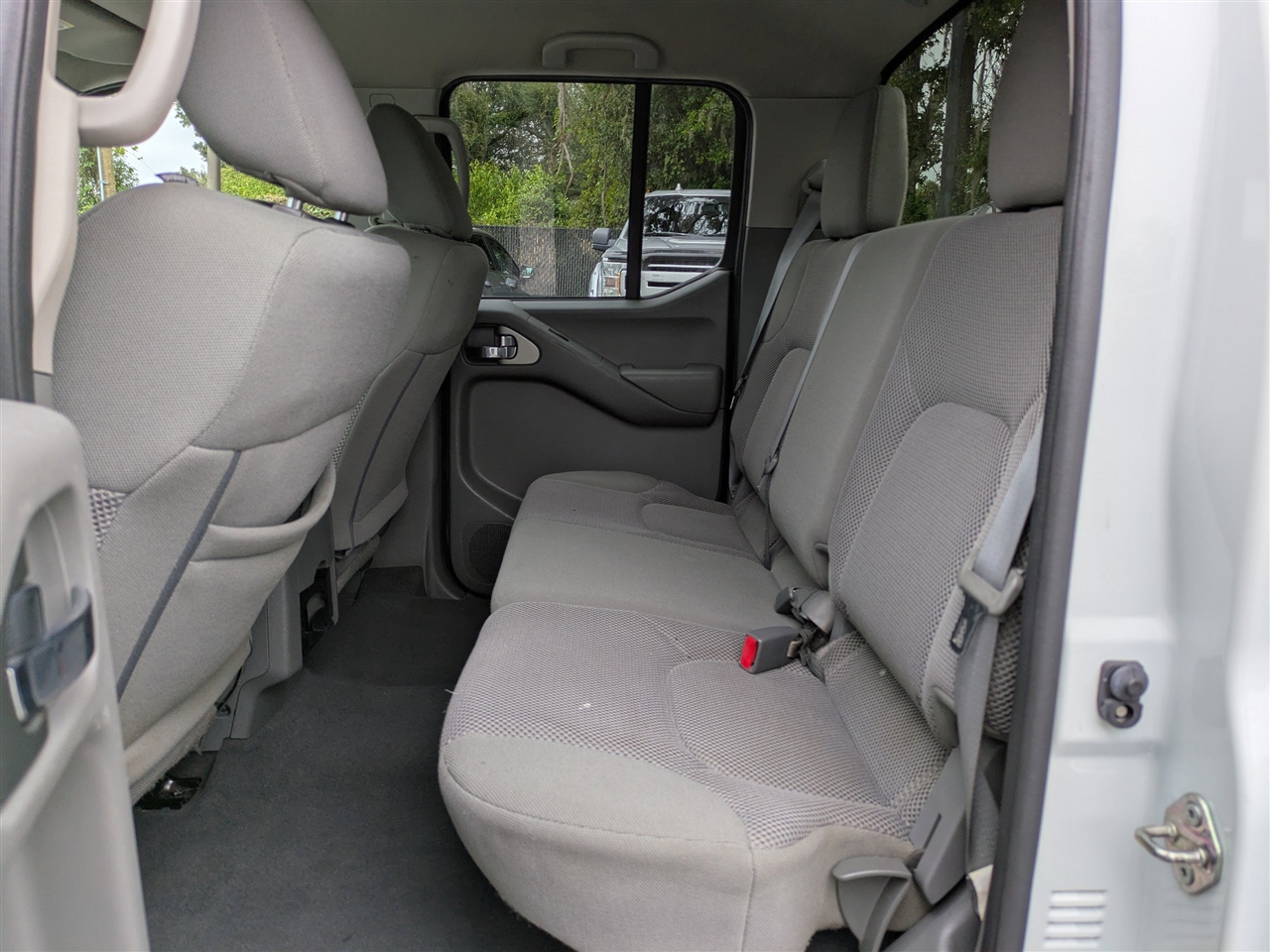 Nissan Frontier S Crew Cab 6MT 2WD 2019