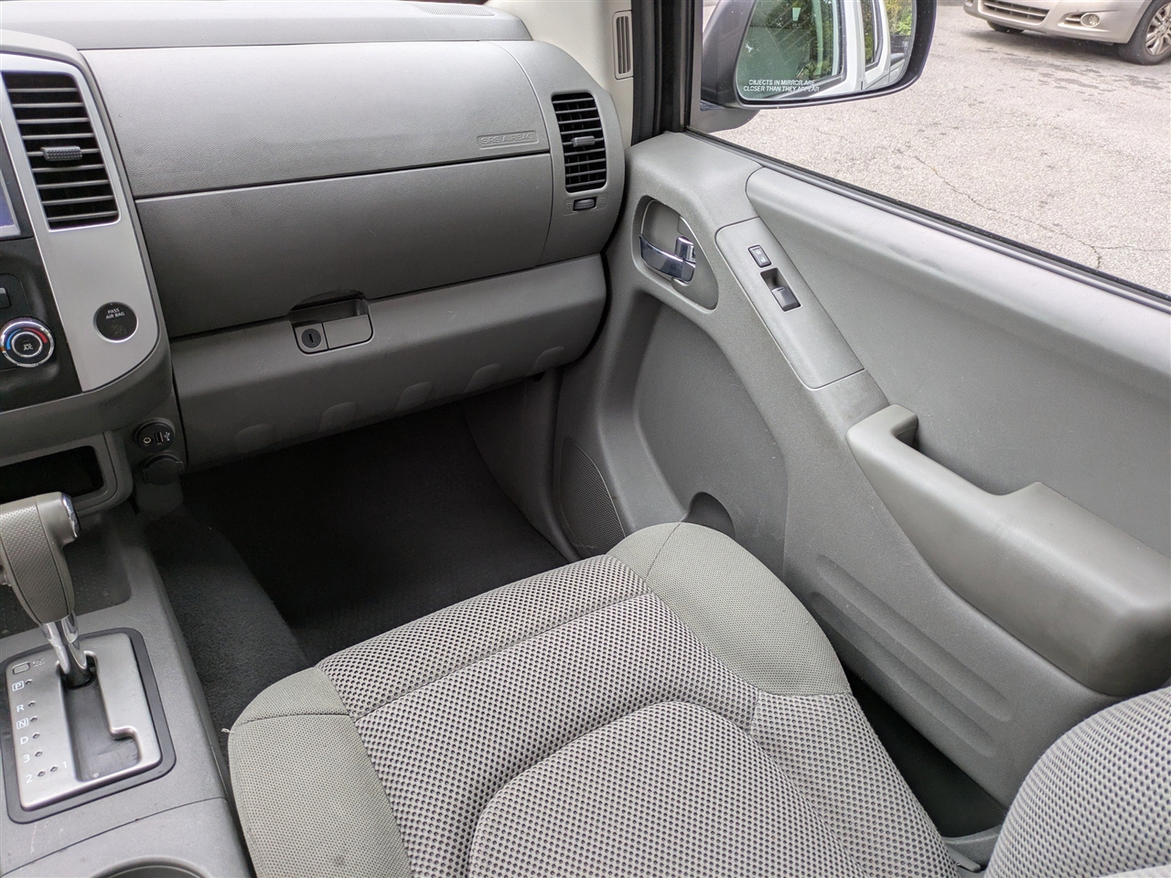 Nissan Frontier S Crew Cab 6MT 2WD 2019