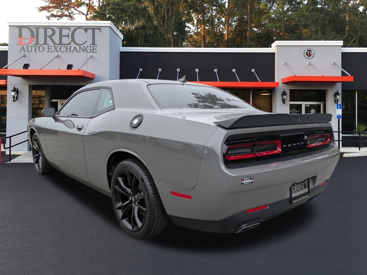 2018 Dodge Challenger SXT photo 4