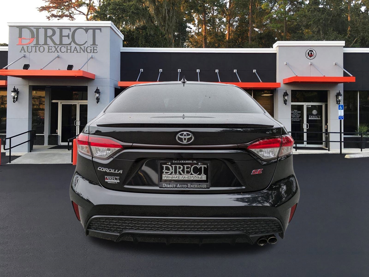 2021 Toyota Corolla SE photo 4