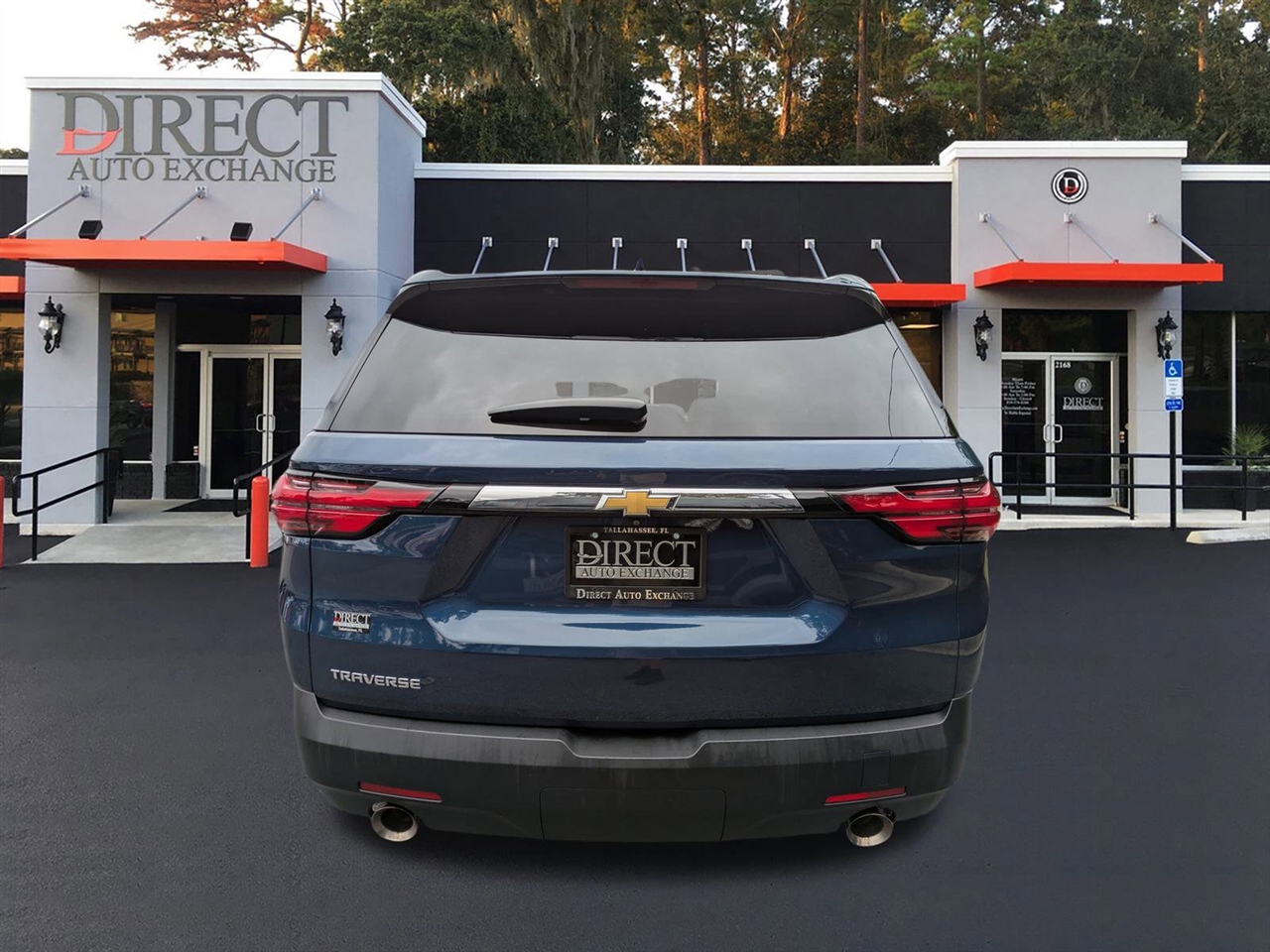 2022 Chevrolet Traverse LS photo 4