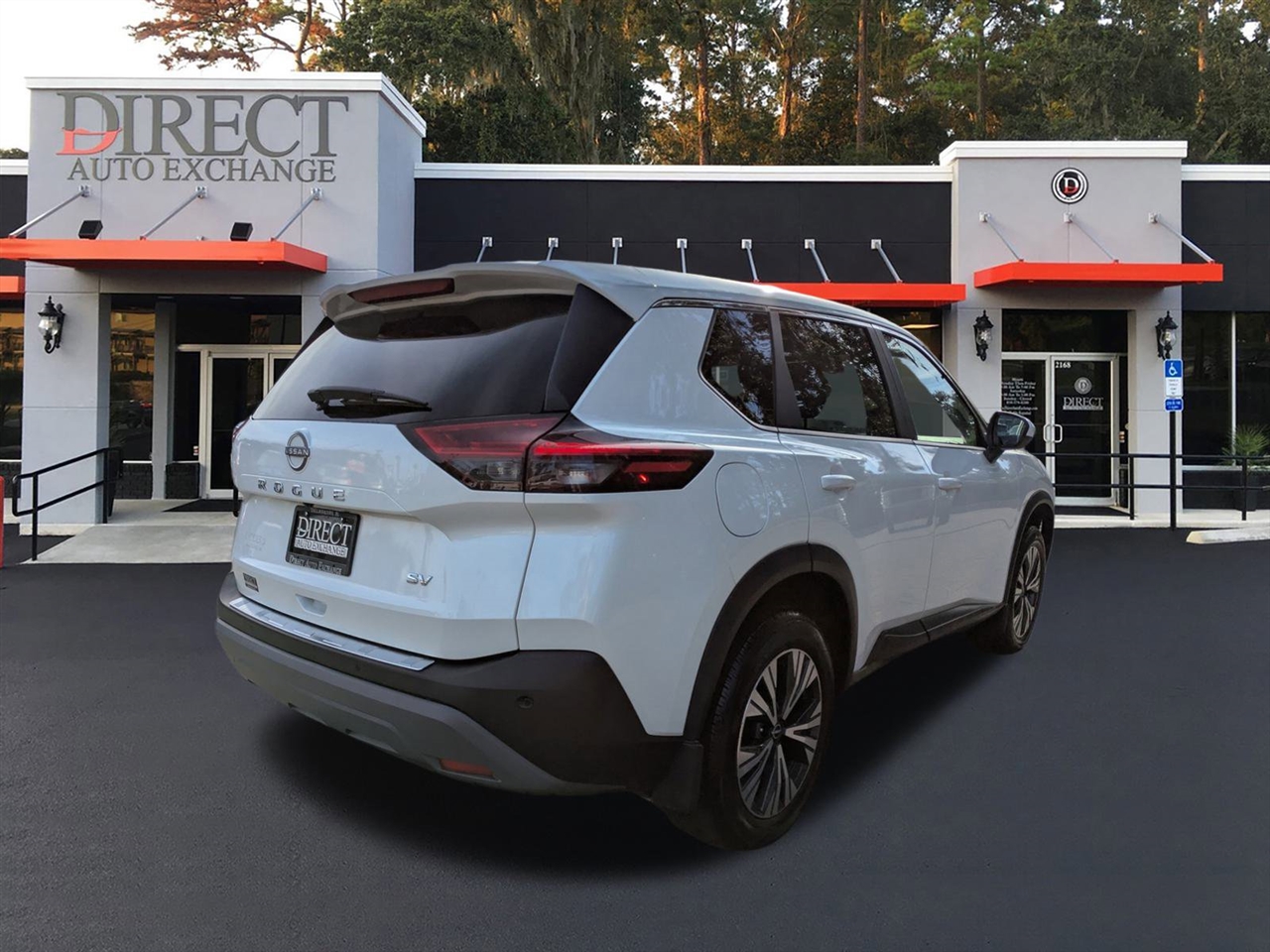2023 Nissan Rogue SV photo 2