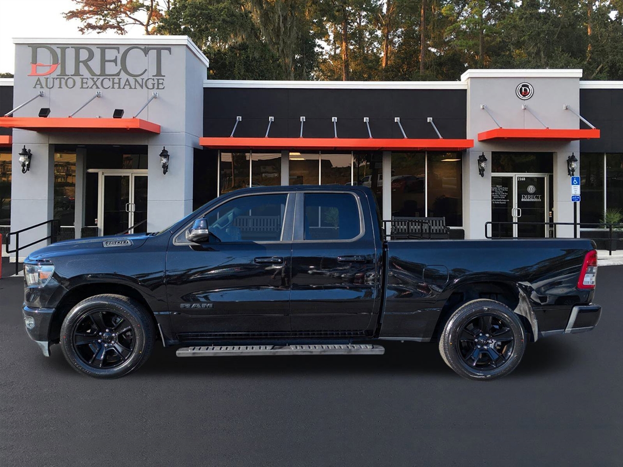 RAM 1500 Big Horn Quad Cab 2WD 2021