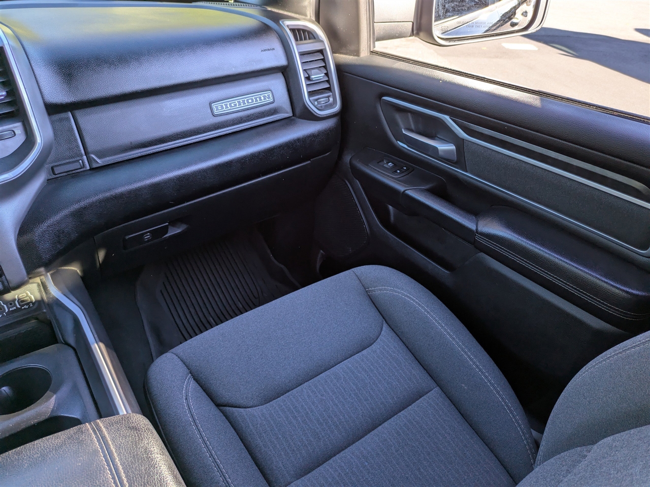 RAM 1500 Big Horn Quad Cab 2WD 2021