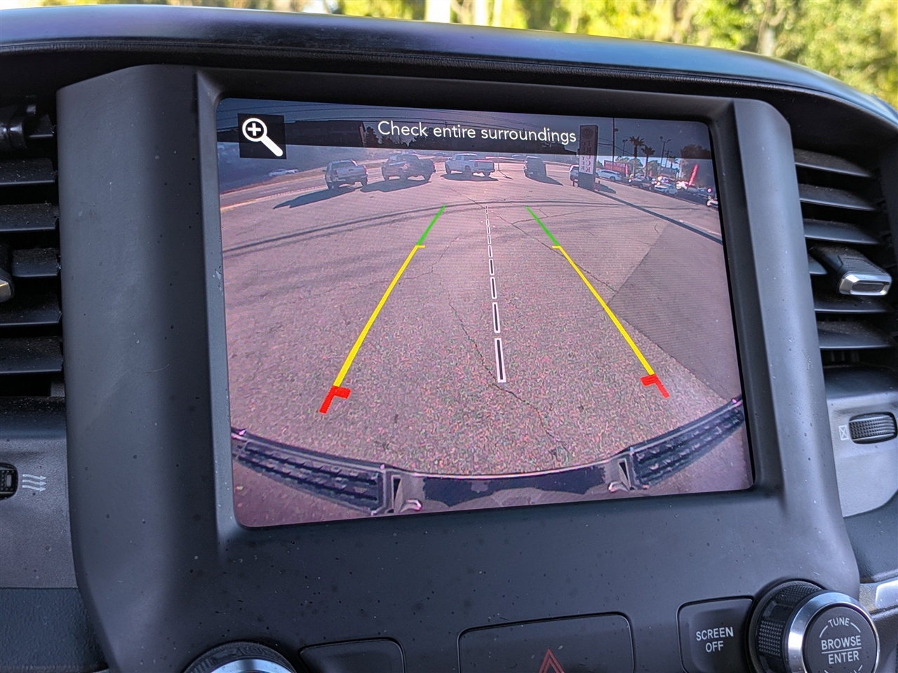 RAM 1500 Big Horn Quad Cab 2WD 2021