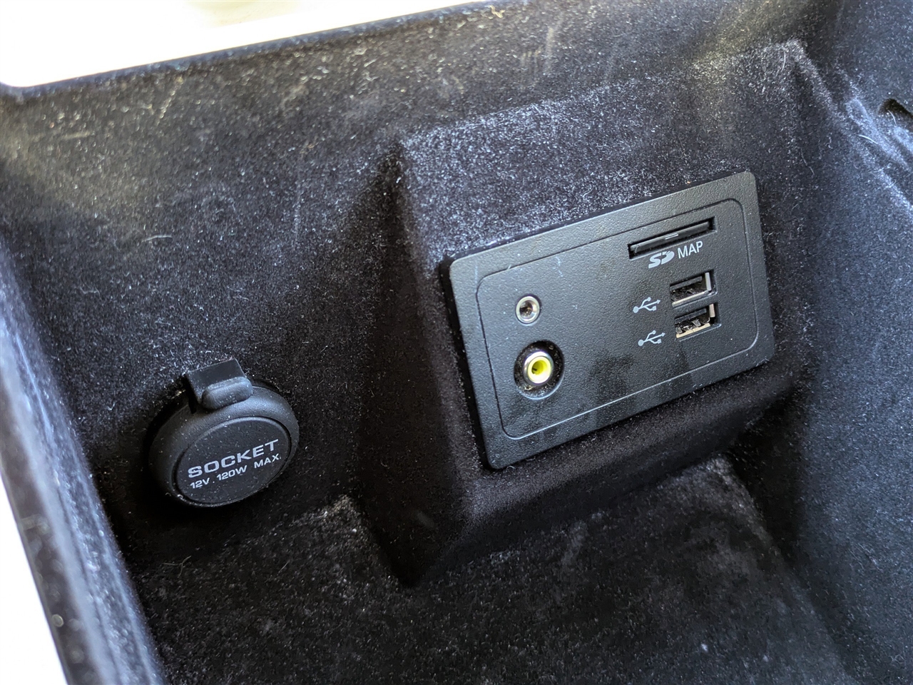 Infiniti Q70 L 3.7 2018