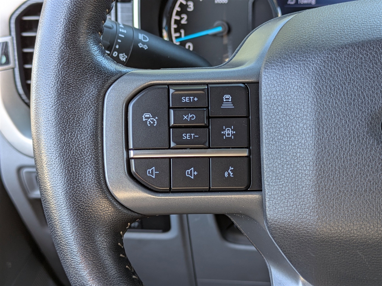 Ford F-150 Lariat SuperCrew 5.5-ft. Bed 2WD 2021