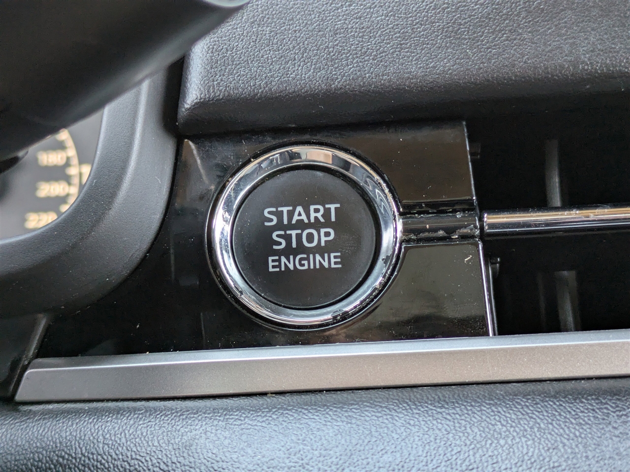 Mitsubishi Outlander ES 4WD 2022