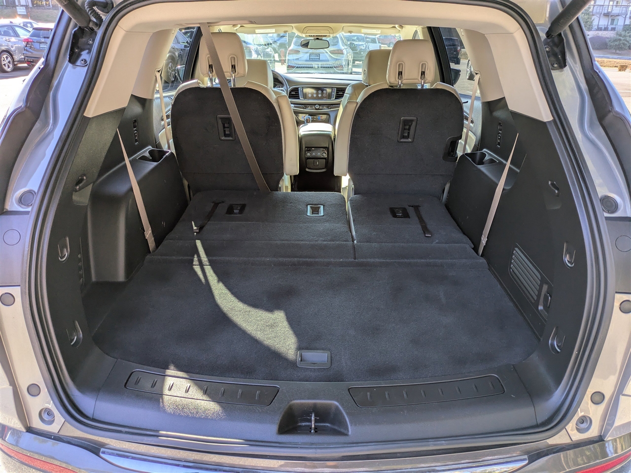 Buick Enclave Essence FWD 2018