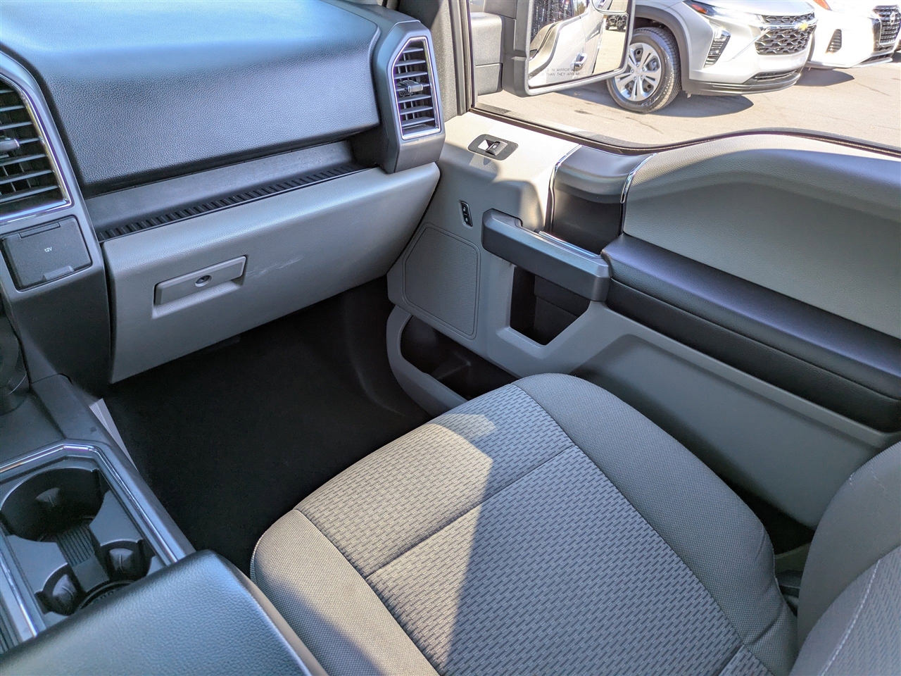 Ford F-150 XLT SuperCab 8-ft. 2WD 2015