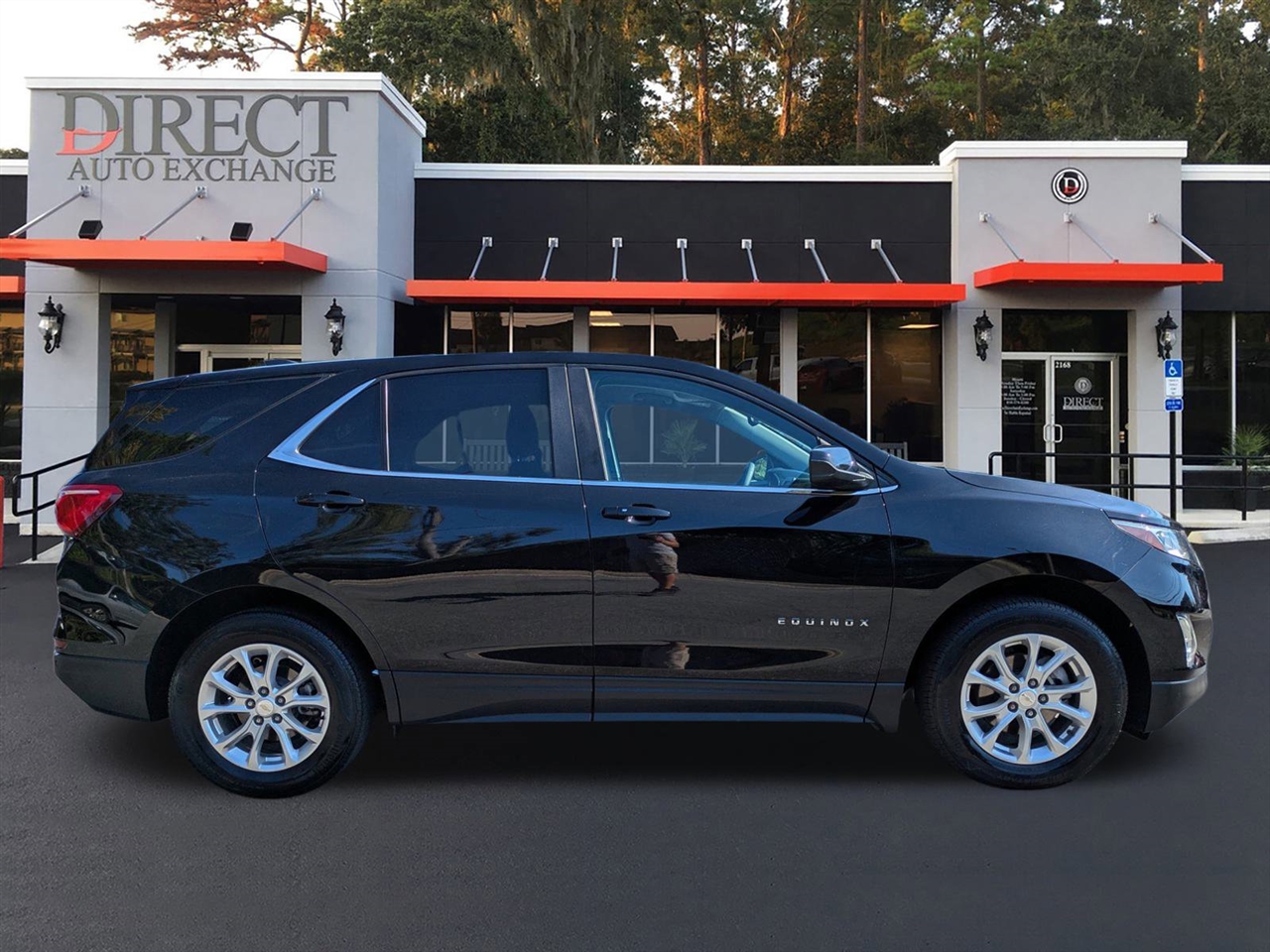 2021 Chevrolet Equinox photo 3