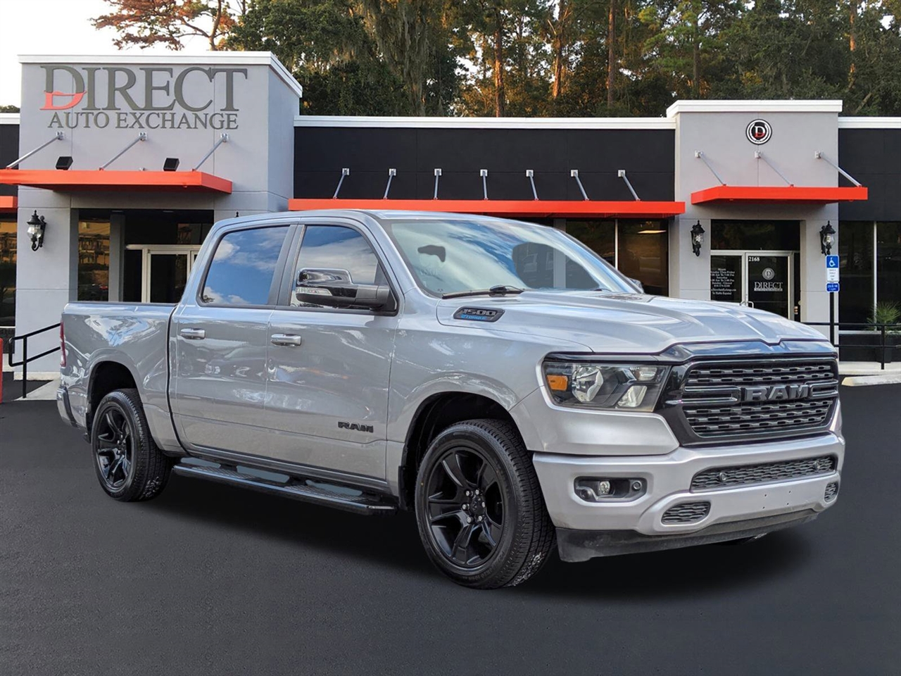 RAM 1500 Big Horn Crew Cab SWB 2WD 2022