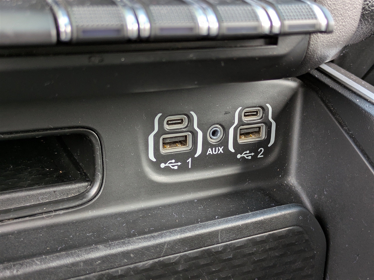 RAM 1500 Big Horn Crew Cab SWB 2WD 2022