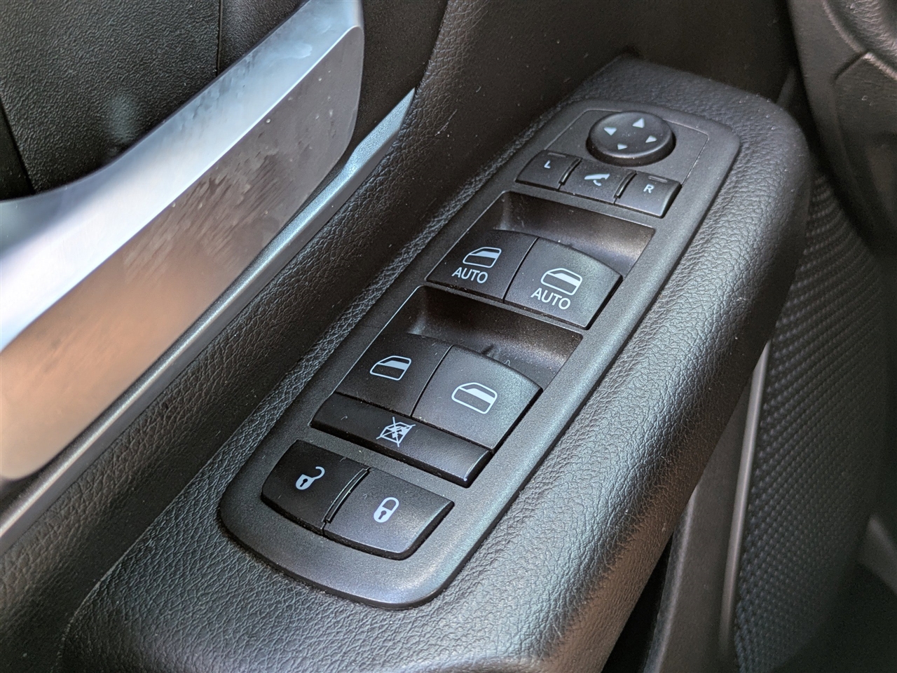 RAM 1500 Big Horn Crew Cab SWB 2WD 2022