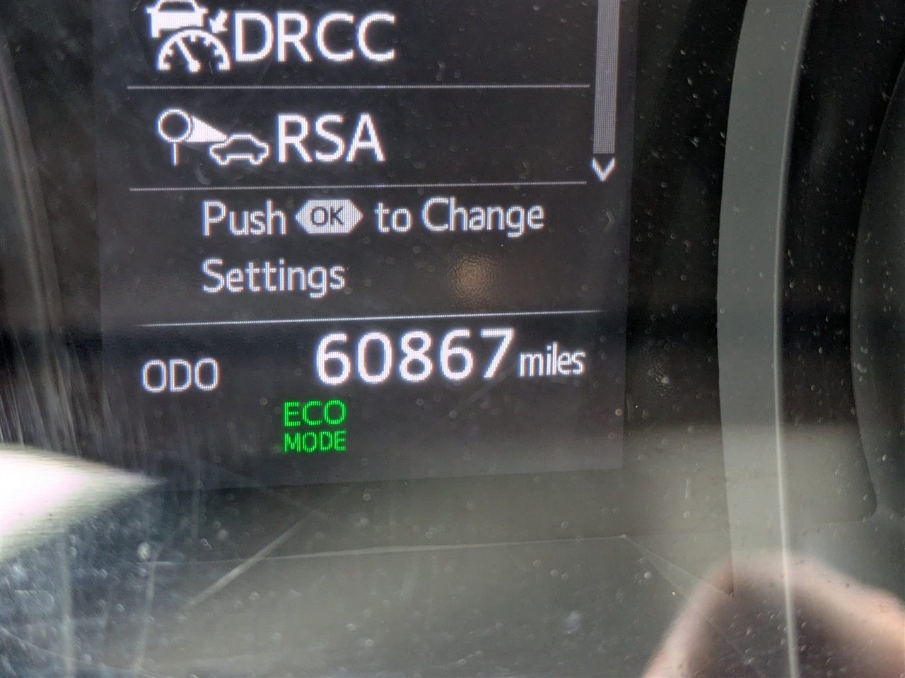 Toyota Camry SE 2023