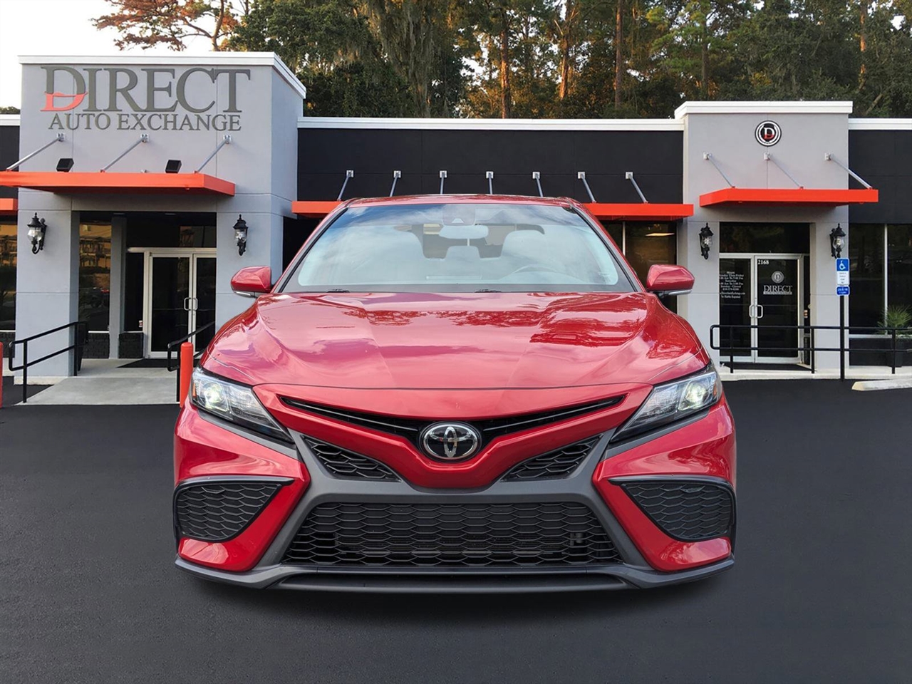 Toyota Camry SE 2022