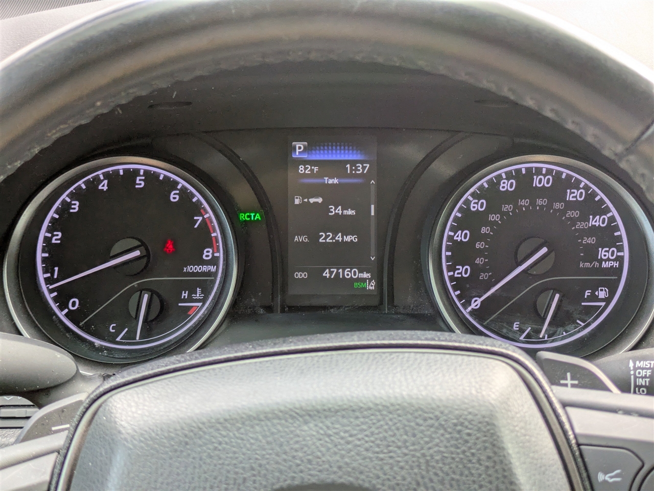 Toyota Camry SE 2022