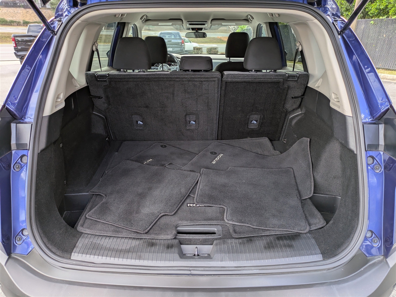 Nissan Rogue SV 2023