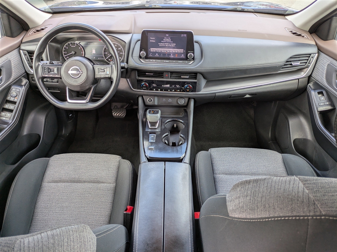 Nissan Rogue SV 2023