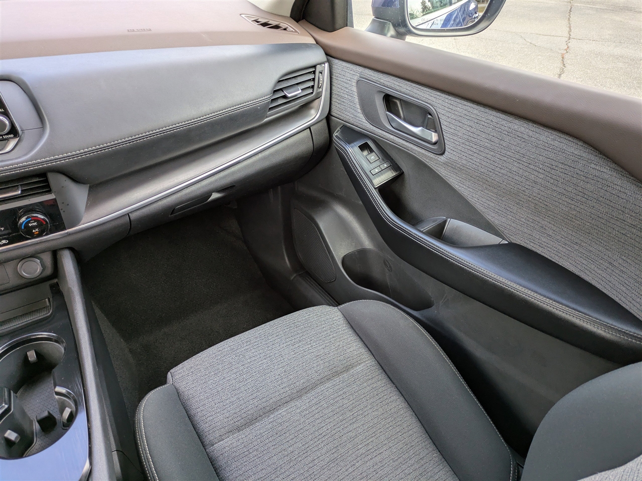 Nissan Rogue SV 2023