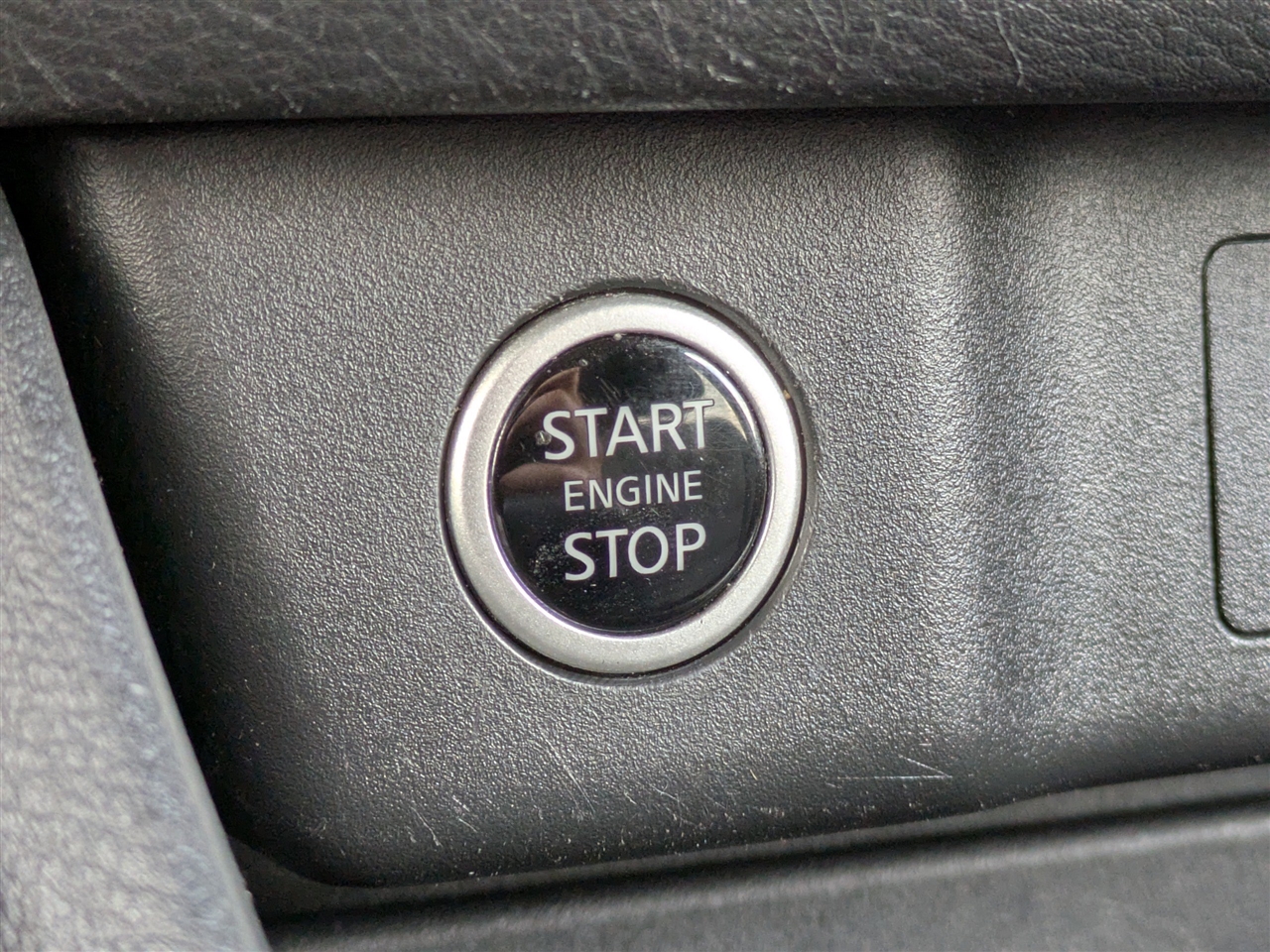 Nissan Rogue SV 2023