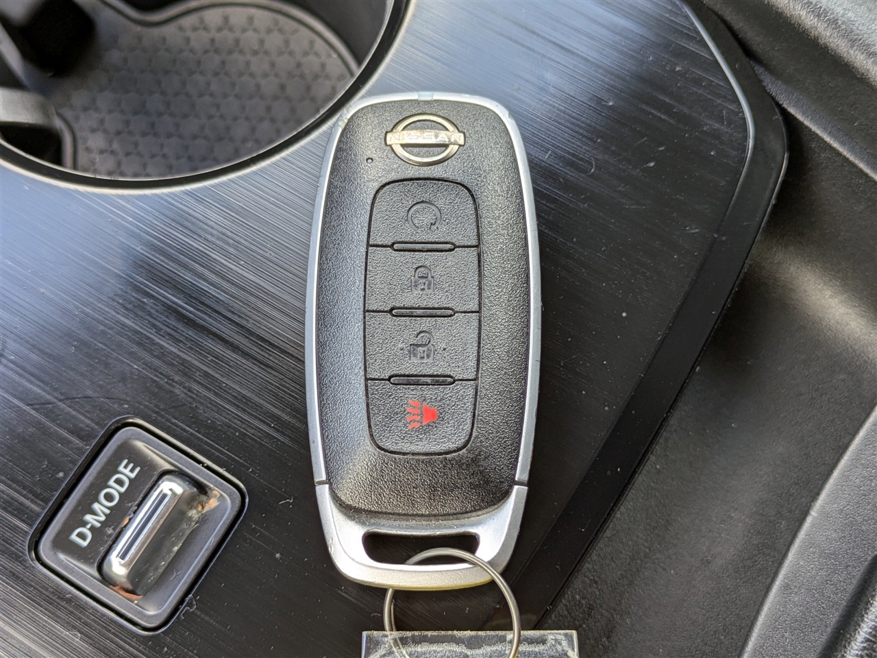 Nissan Rogue SV 2023