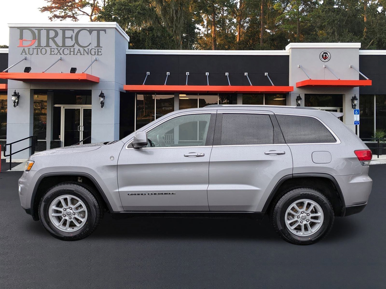 Jeep Grand Cherokee Laredo 4WD 2019