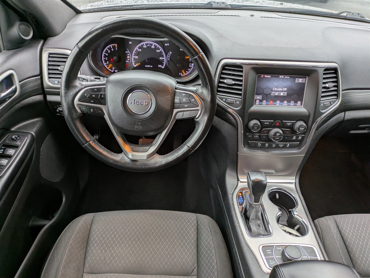 Jeep Grand Cherokee Laredo 4WD 2019