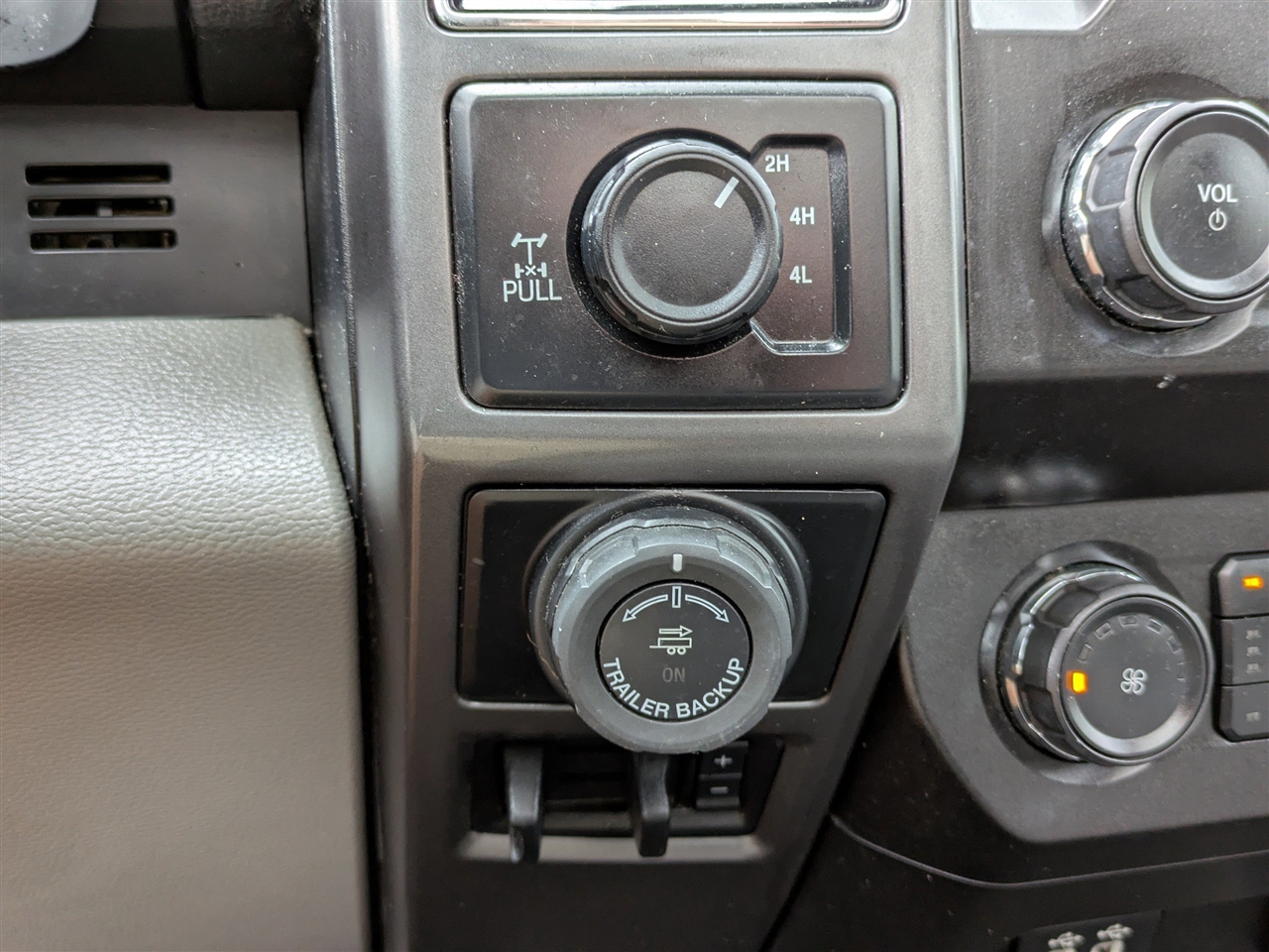 Ford F-150 XLT SuperCrew 6.5-ft. Bed 4WD 2020