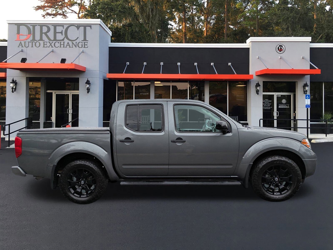 Nissan Frontier SL Crew Cab 5AT 4WD 2019