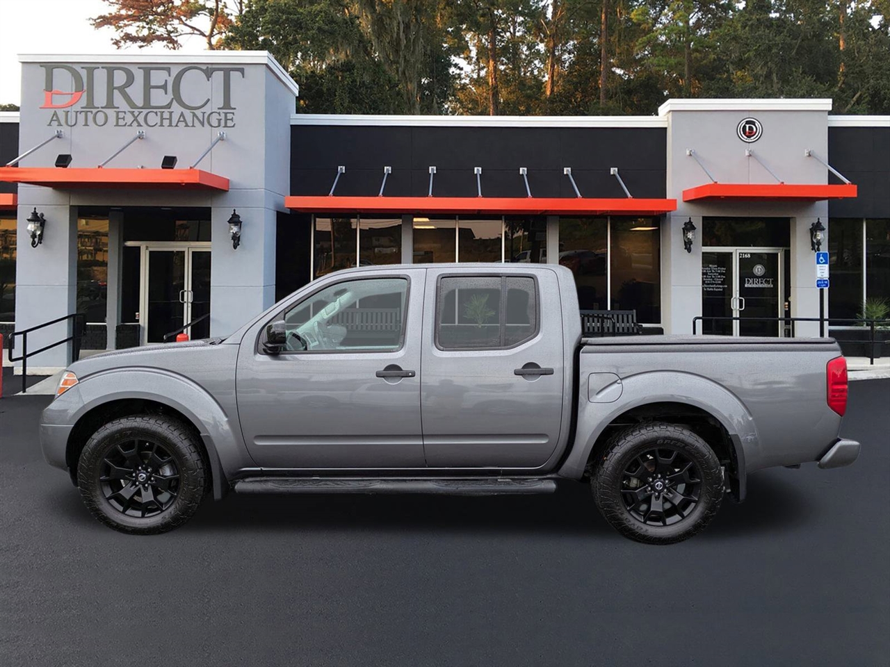 Nissan Frontier SL Crew Cab 5AT 4WD 2019