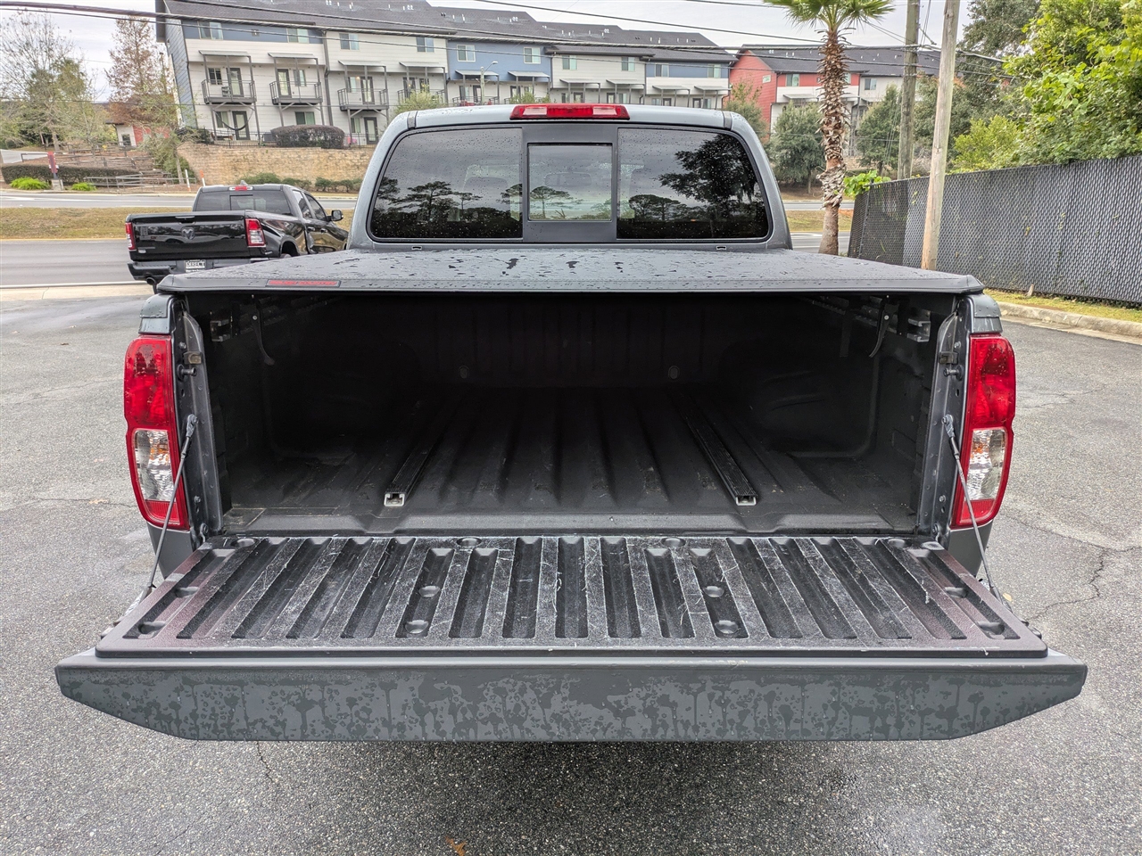 Nissan Frontier SL Crew Cab 5AT 4WD 2019