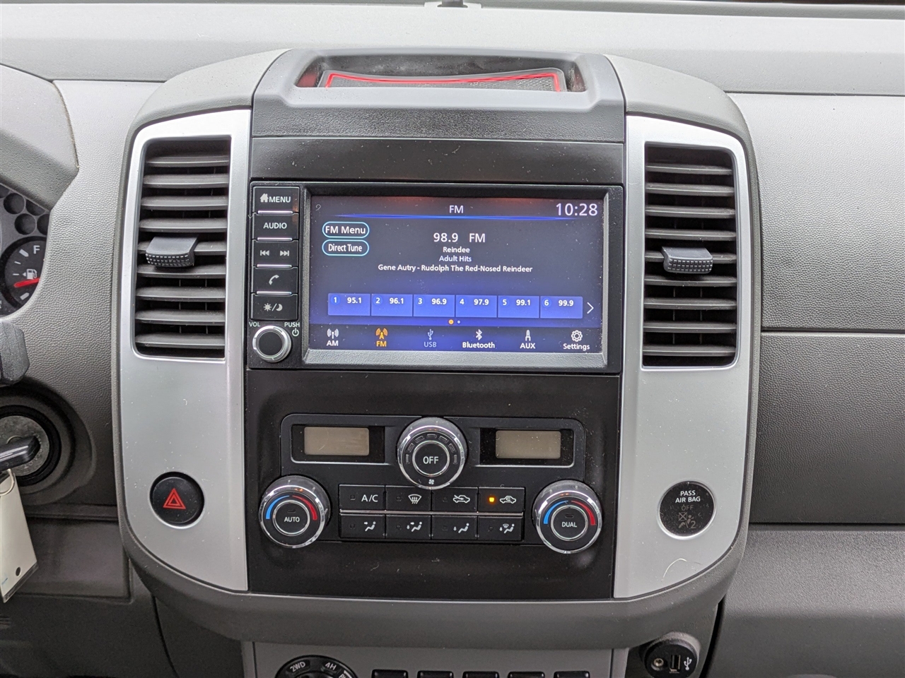 Nissan Frontier SL Crew Cab 5AT 4WD 2019