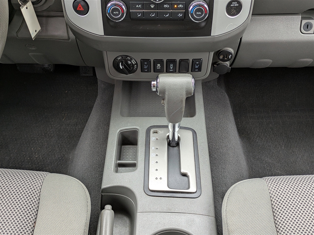 Nissan Frontier SL Crew Cab 5AT 4WD 2019