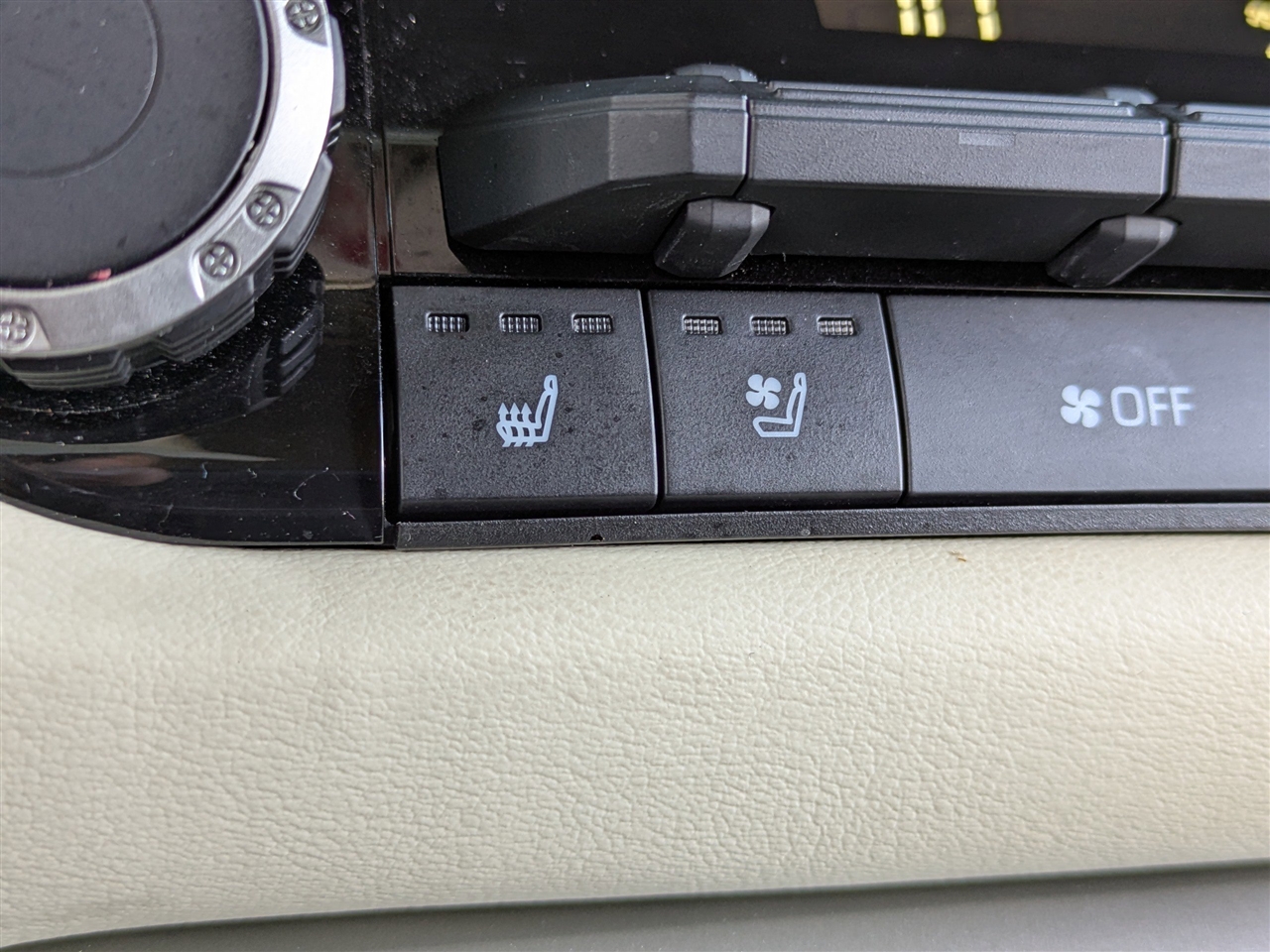 Toyota Tundra 1794 CrewMax 2WD 2024